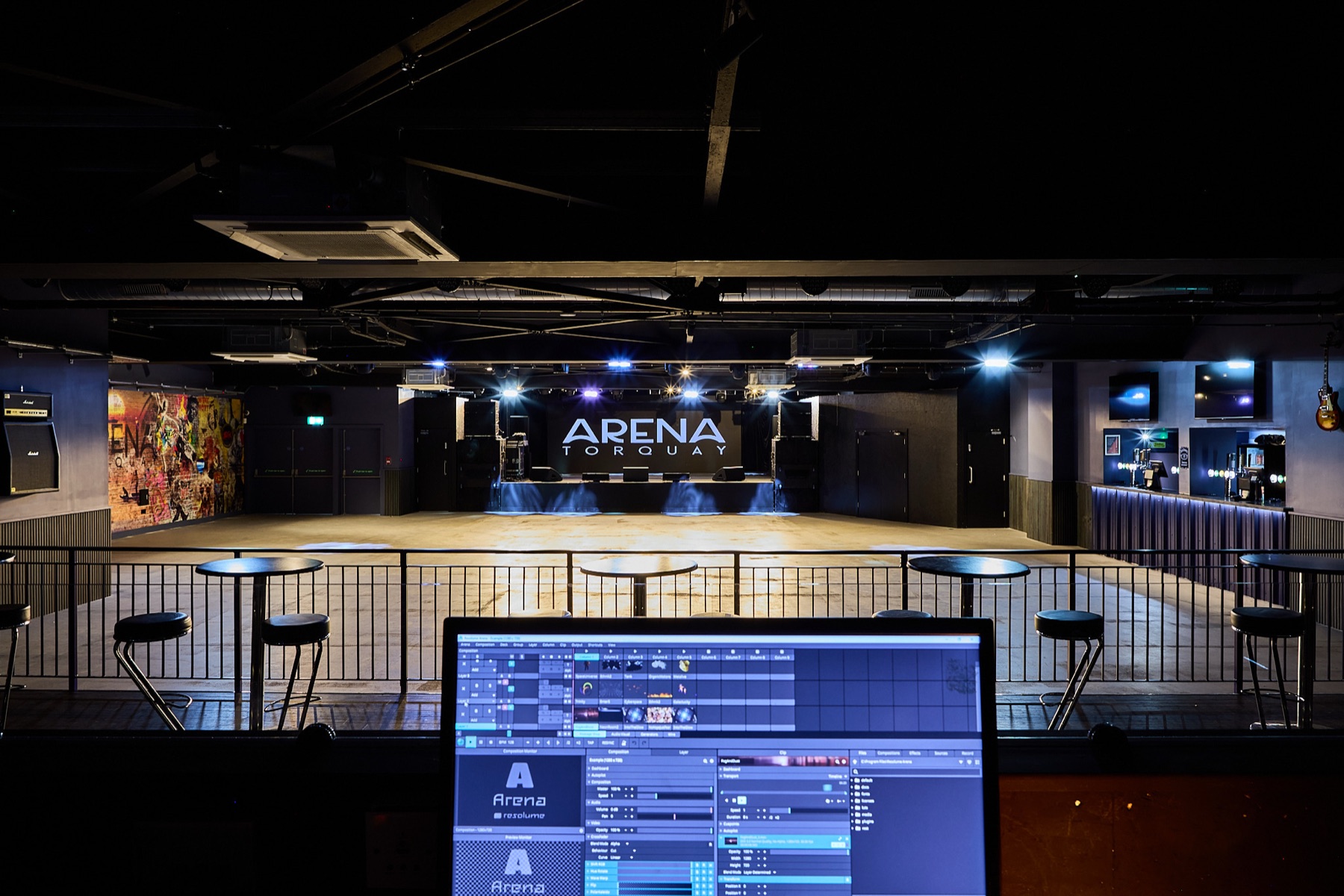 Live-music venue ready for a shared gig campaign